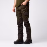Jack Pyke Fieldman Trousers in green - model side