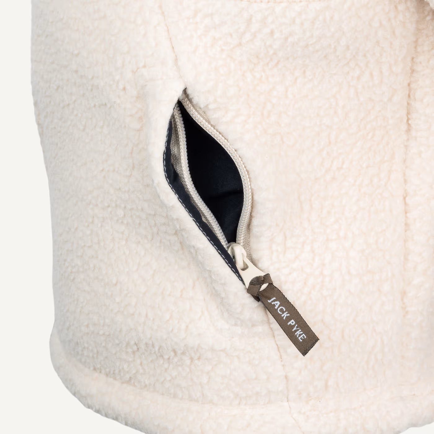 Jack Pyke Junior Half Zip Sherpa Fleece Pullover in Sail – pocket detail Jack Pyke Junior Half Zip Sherpa Fleece Pullover in Sail – pocket detail
