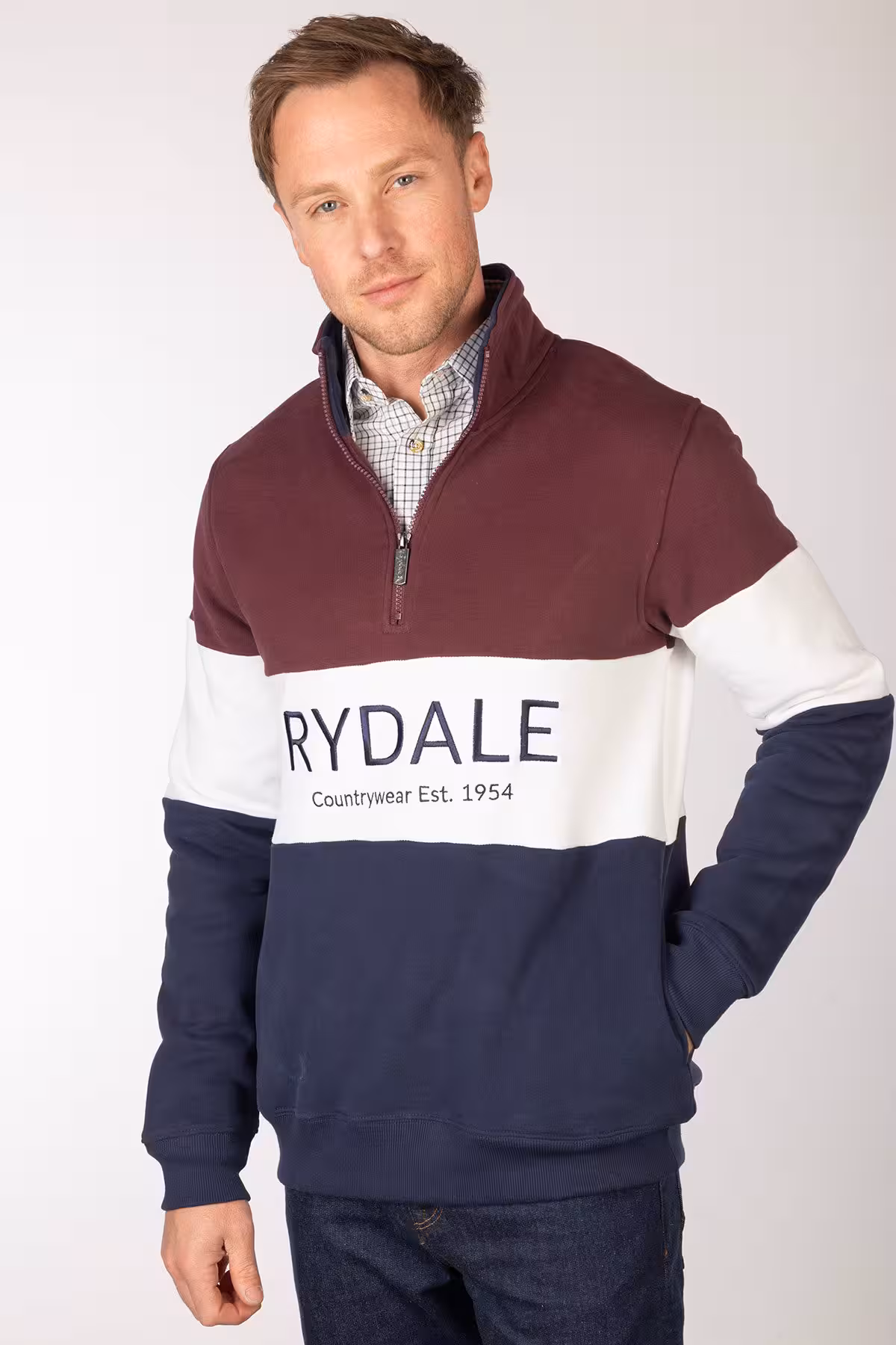 Navy/White/Wine
