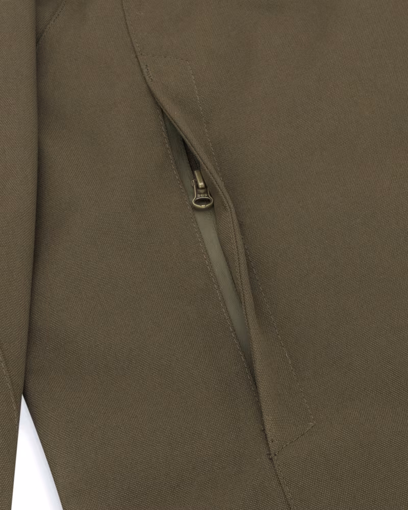 Hoggs of Fife Ballater Waterproof Field Jacket in Green, pocket detail view