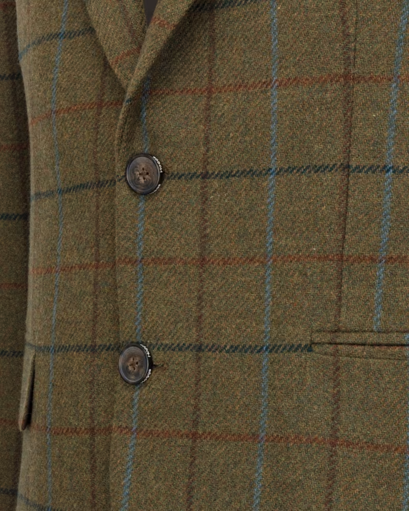Hoggs of Fife Kingussie Tweed Sports Jacket in Green/Blue, button detail view